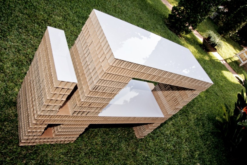 Modulo B, mobile in cartone alveolare